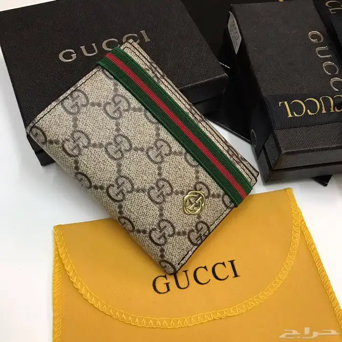 محفظة بطاقات 37