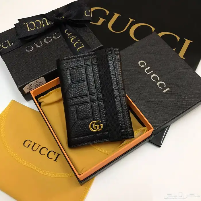 محفظة بطاقات 50