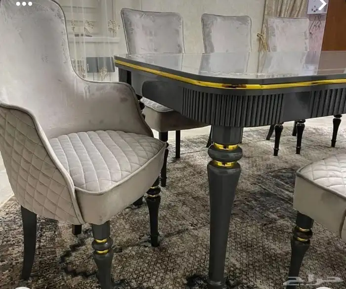 متخصصون في صناعة طاولات المجالس. والطعام وغرف النوم و ابواب 38