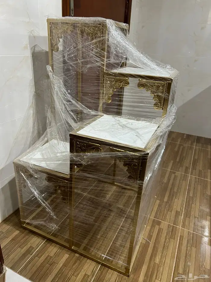 طاولة مدخل للبيع جديدة لم يتم الاستخدام 2