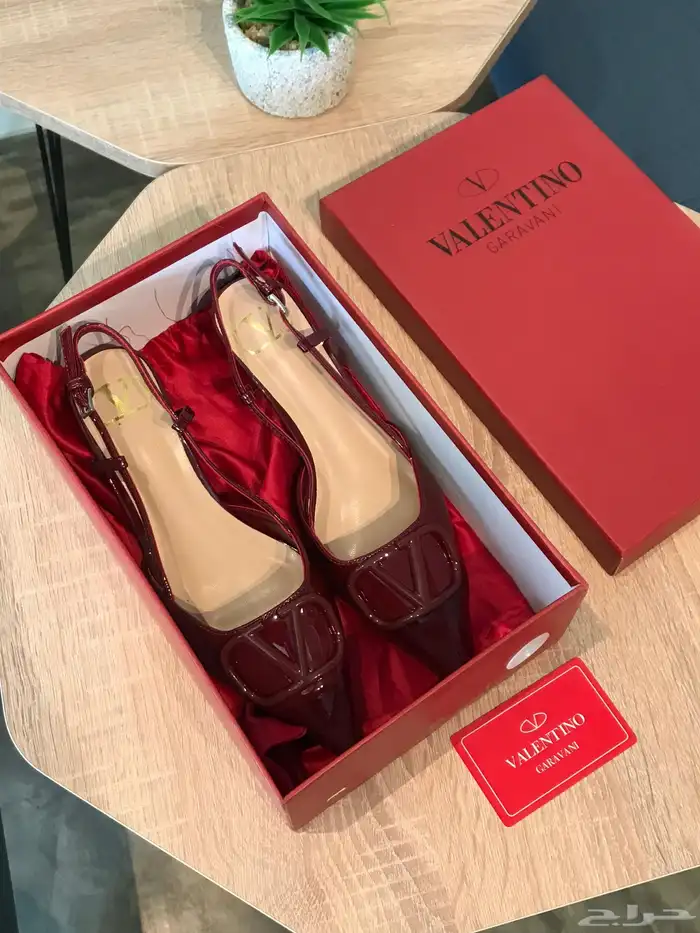 هيلزات وسليبرات نسائيه 230 25