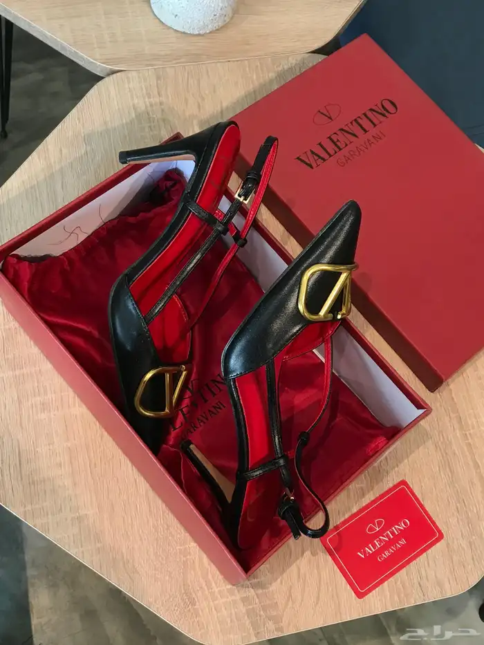 هيلزات وسليبرات نسائيه 230 1