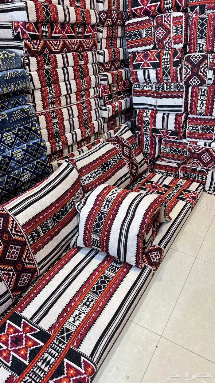 جلسات وكراسي 2