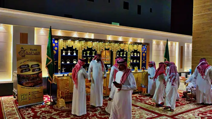 مهيلة الفخامه قهوجين صبابين وركن ضيافه 3