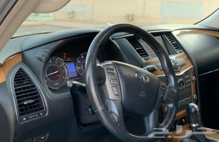جيب انفينتي QX56 موديل 2011 7