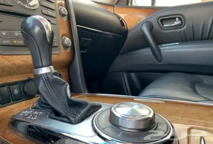 جيب انفينتي QX56 موديل 2011 14
