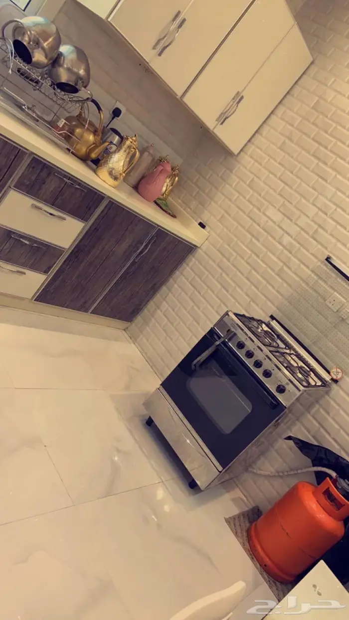 استراحه اليوم قسمين ومسبح كبير بسخان والعاب اطفال 17