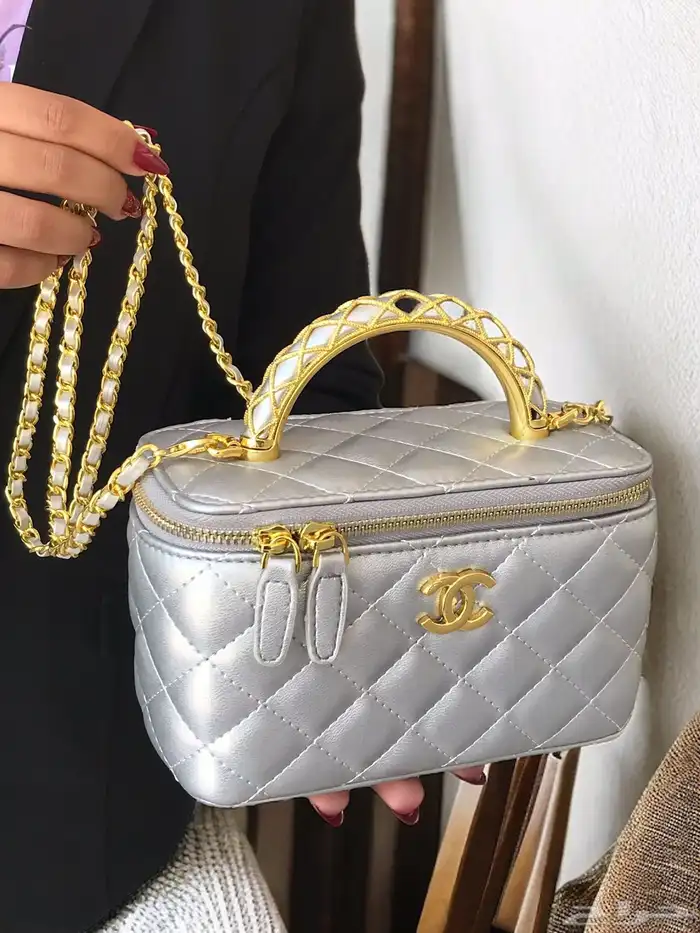 شنط نسائية تقليد ماركة هاي كواليتي مع ملحقات الشنطة 95