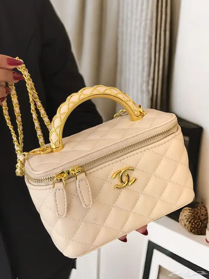 شنط نسائية تقليد ماركة هاي كواليتي مع ملحقات الشنطة 30