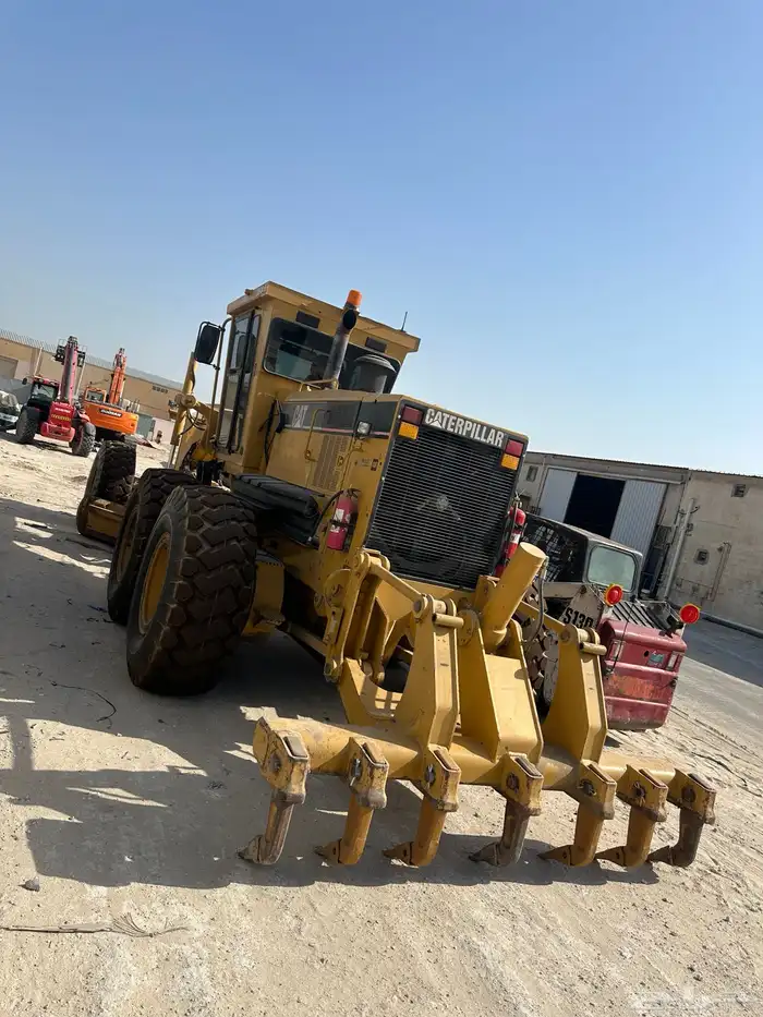 للاجار قريدر 14H مع سائق محترف 5