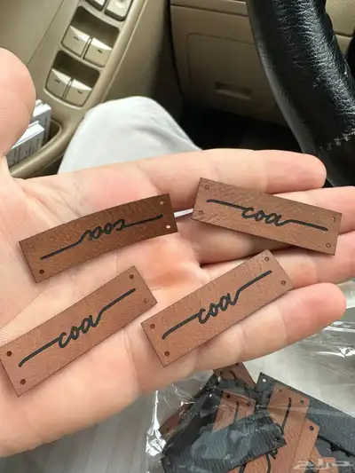 طباعة ليبل قماش لوقو جلد للعبايات اكرليك كمات قليلة بكجات 6