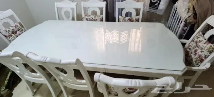 طاوله طعام 1