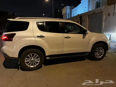 جيب ايسوزو MUX 2018 0