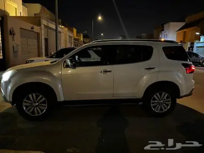 جيب ايسوزو MUX 2018 1