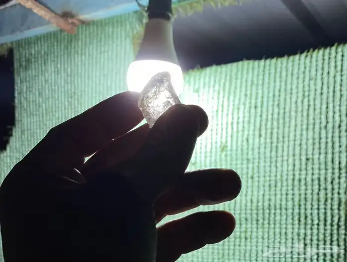 حجر كريم خام صلب غير قابل للخدش 8