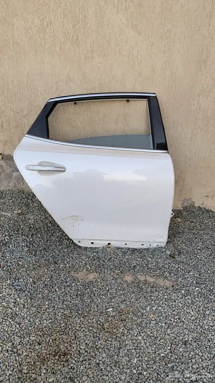 باب كياء كدنزا نضيف على الشرط خالي من الرشوش 0