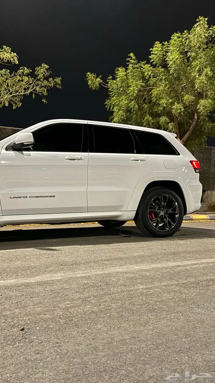 جراند شروكي SRT صيانات وكاله 3