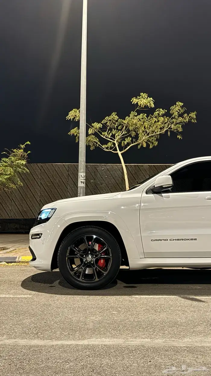 جراند شروكي SRT صيانات وكاله 5