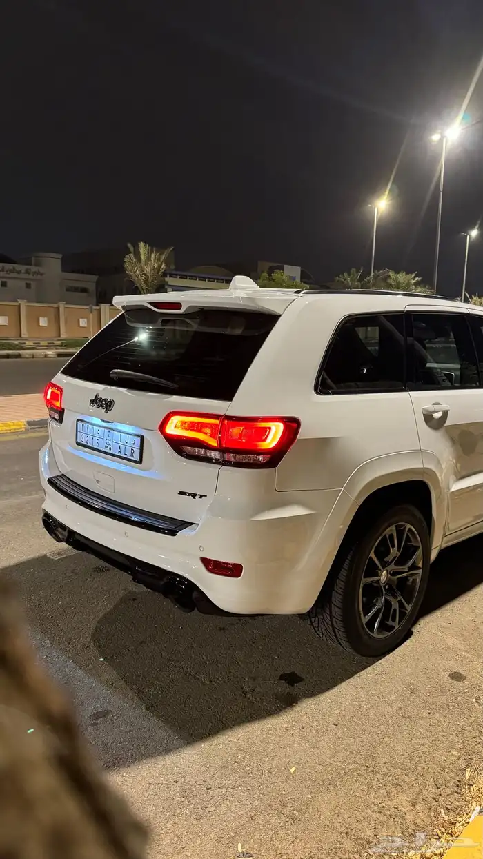 جراند شروكي SRT صيانات وكاله 8