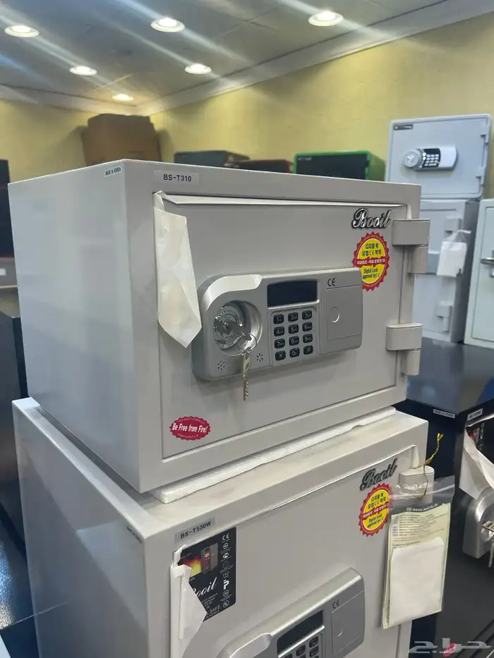 خزنة نقود ( توصيل مجانا ) 25