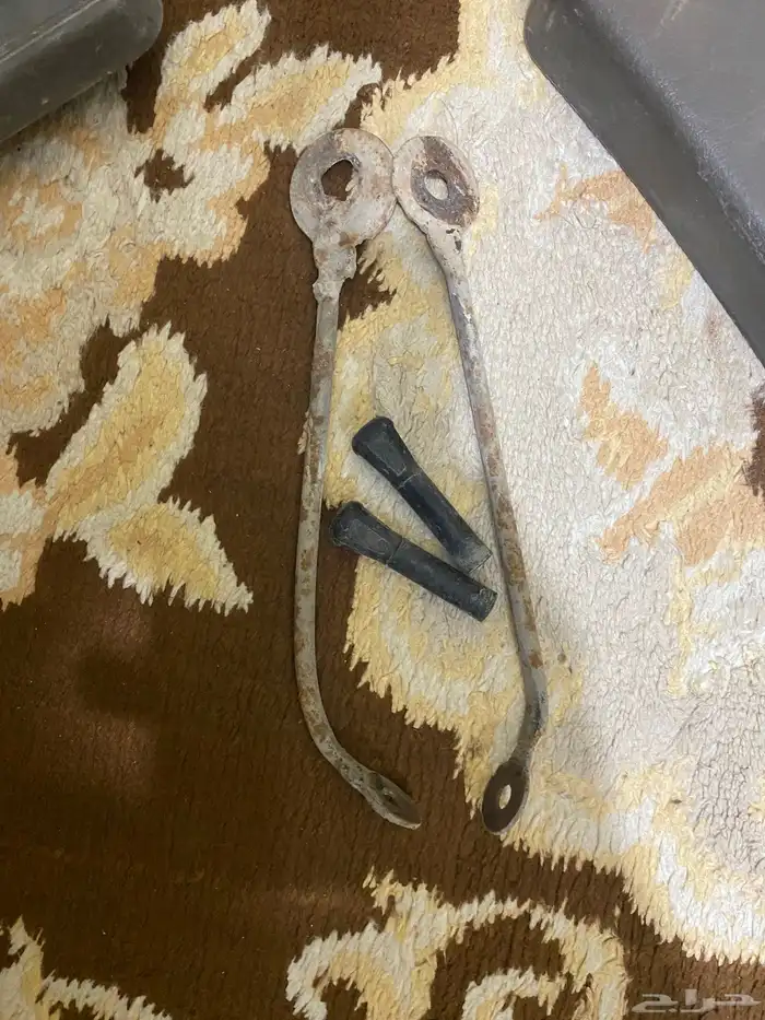 قطع نيسان قديم 7