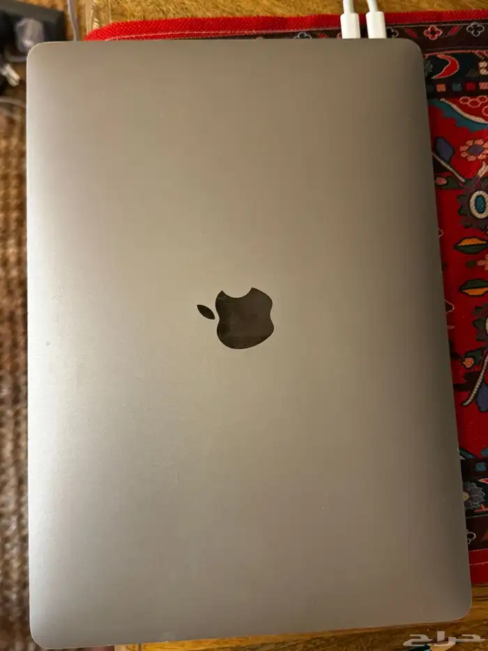 ماك بوك برو 2017 مقاس 13 انش MacBook Pro 2017 screen 13 inch 1