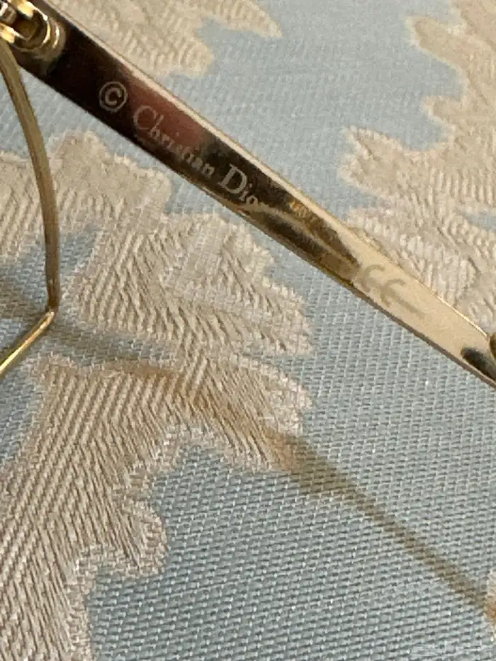 ماركات عالميه فخمه 24