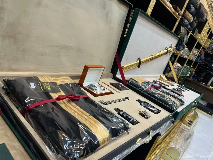 هدية بشت وسيف درع زواج ترقية جنبية تخرج ملازم دروع 10