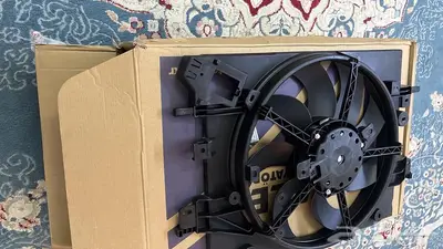 قطع غيار رينو دوكر 8