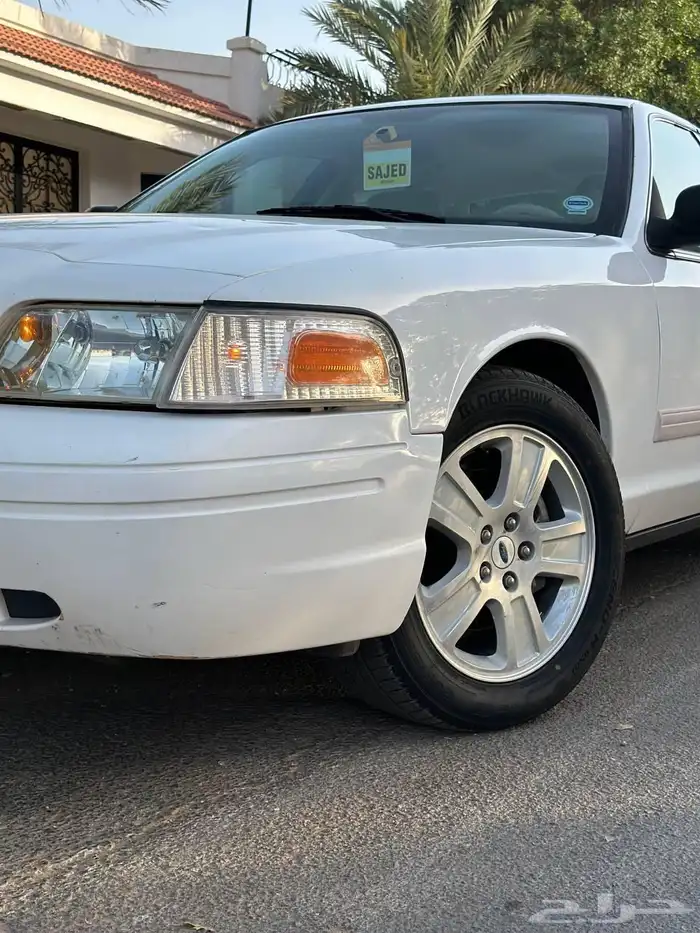 فورد 2012 مخزن ماشي 81 الف مدني بدي بلد شرط (تم البيع) 8