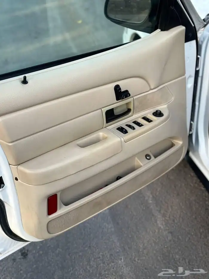 فورد 2012 مخزن ماشي 81 الف مدني بدي بلد شرط (تم البيع) 15