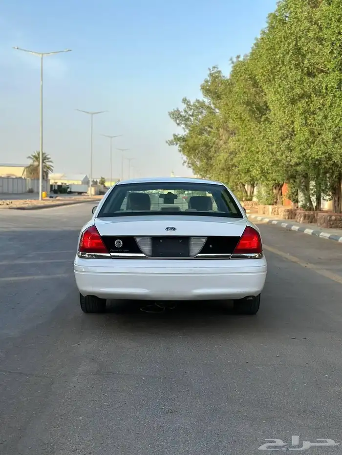 فورد 2012 مخزن ماشي 81 الف مدني بدي بلد شرط (تم البيع) 2