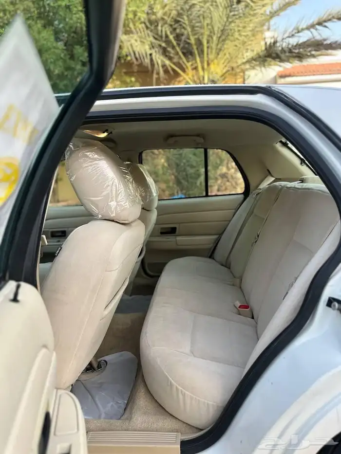 فورد 2012 مخزن ماشي 81 الف مدني بدي بلد شرط (تم البيع) 13