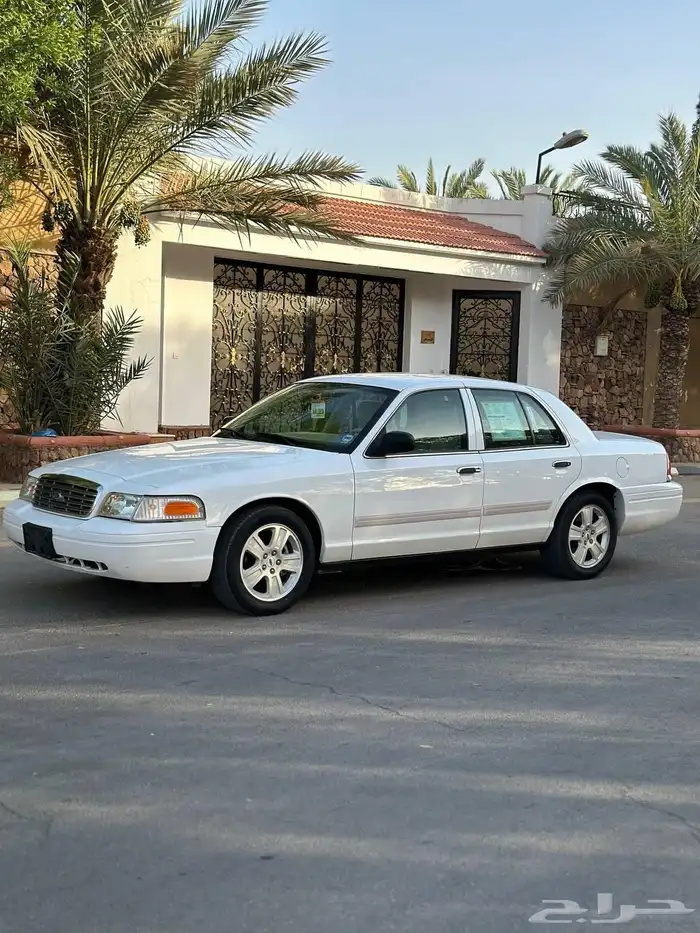 فورد 2012 مخزن ماشي 81 الف مدني بدي بلد شرط (تم البيع) 4