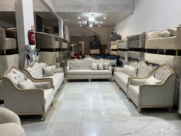 كنب ملكي كلاسيك بسعر المصنع شامل التوصيل داخل الرياض 3