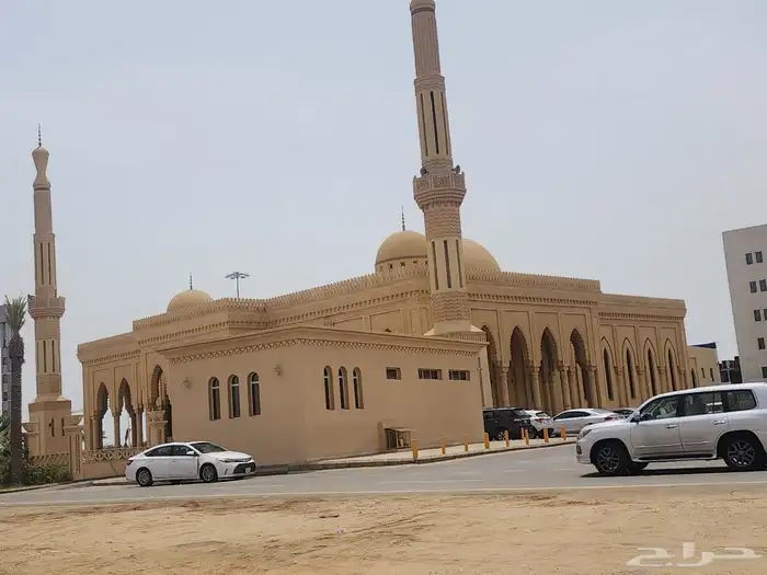 مؤسسة صخور الكون تنفيذ حجر سرميك و جي آر سي 38