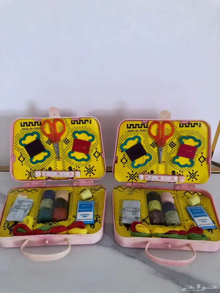 تراثيات مسجلات قديمة وادوات مدرسية قديمة 11