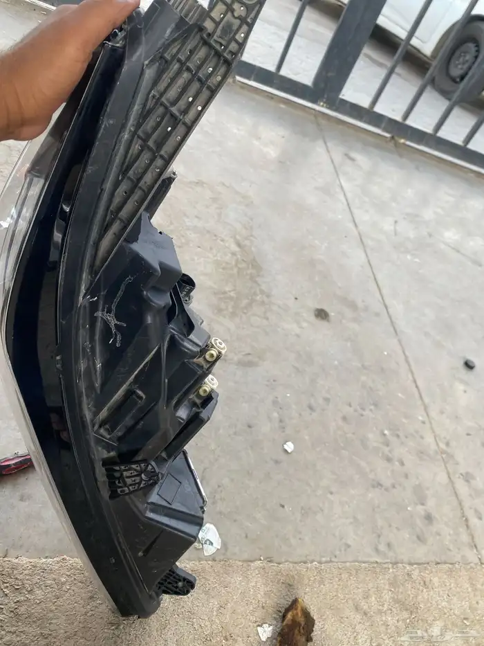 شمعه يمين سياره جاك GA8 2023 3