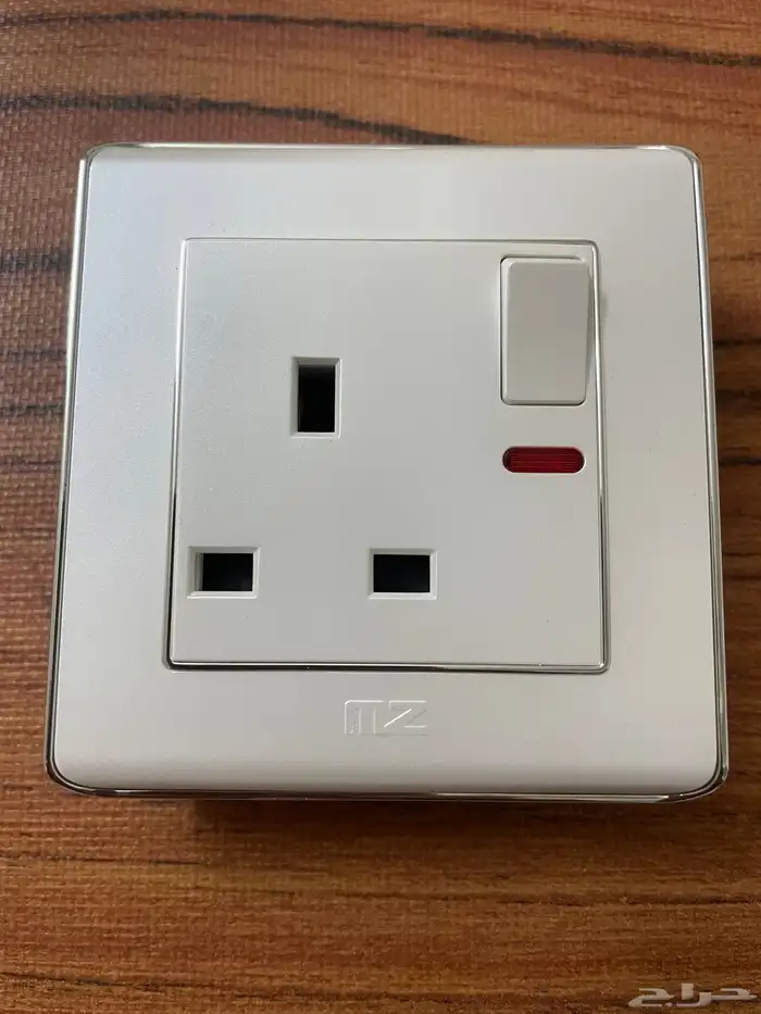 افياش ثلاثي يحمل علامة الجودة صيني درجة اولى 1