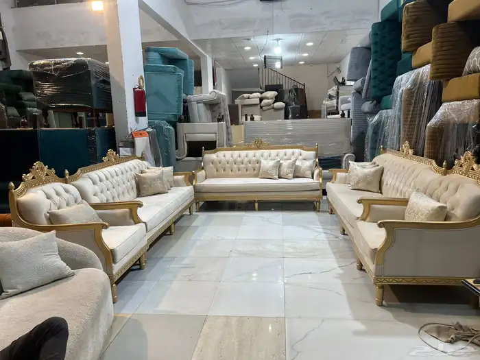 كنب ملكي كلاسيك بسعر المصنع شامل التوصيل داخل الرياض 2