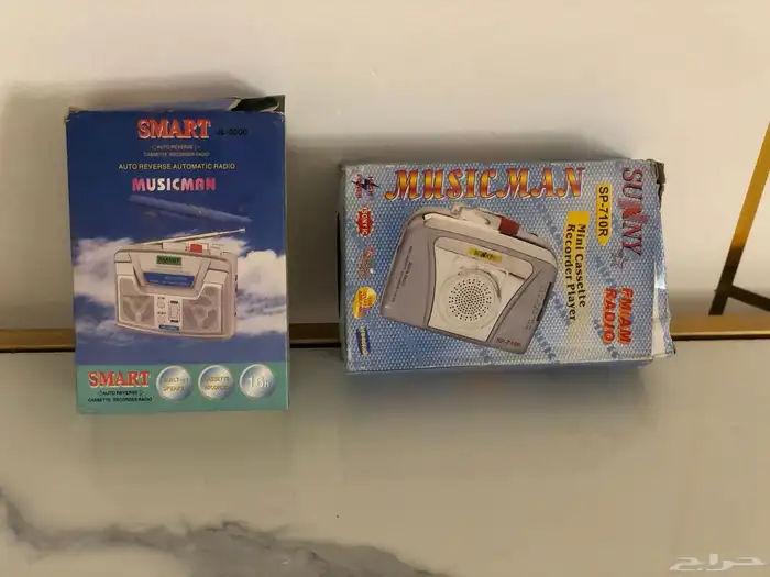 تراثيات مسجلات قديمة وادوات مدرسية قديمة 4