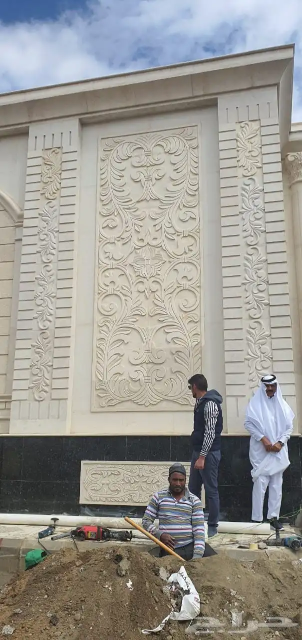 مؤسسة صخور الكون تنفيذ حجر سرميك و جي آر سي 9