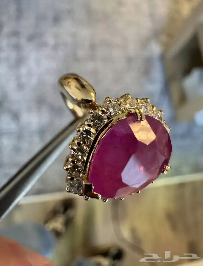 خاتم زفير بورمي مرصع ألماس شهادة GIA 8