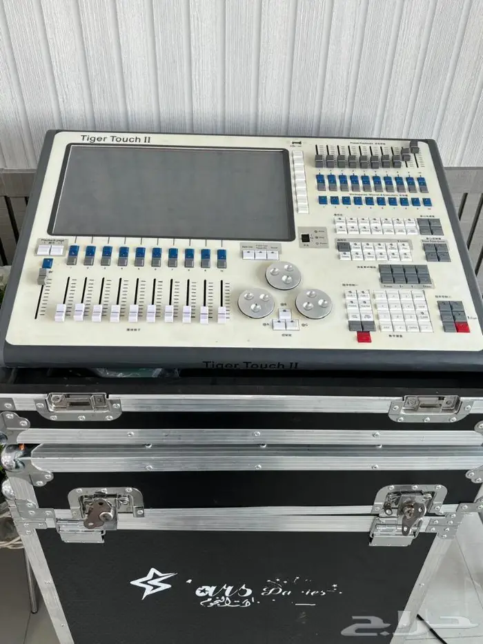 شاشة ليد - مسرح - تراس - ليزرات 13