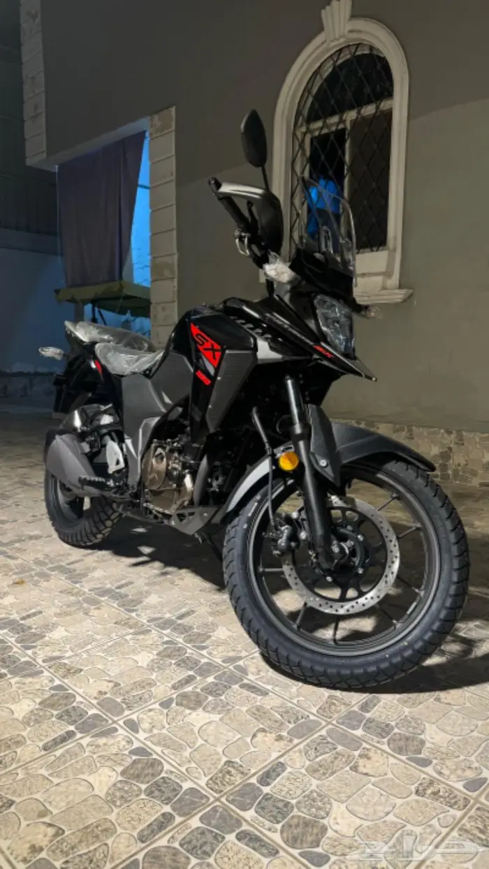 سوزوكي ادفنشر V-strom 250 2