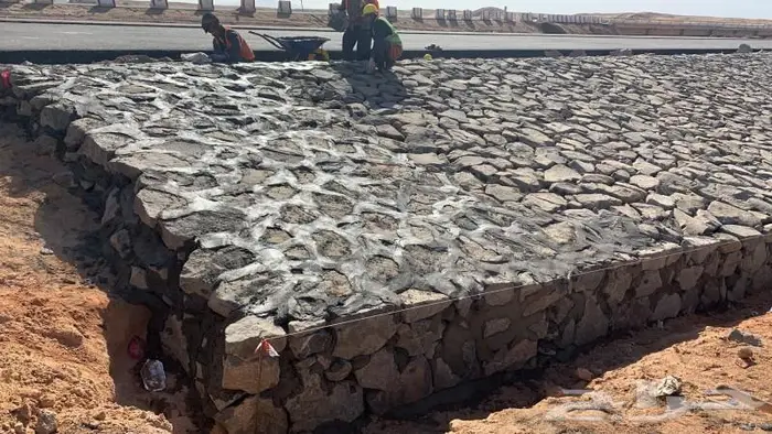 يوجد معلمين لبناء الحجر الطبيعي بجميع انواعه ربراب وجدارات 1