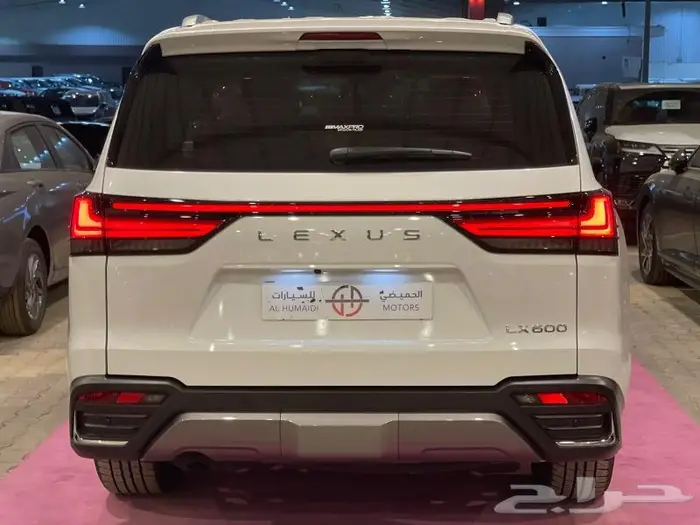 لكزس LX600 BB بنزين 2025 3