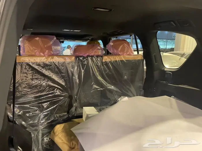 لكزس LX600 BB بنزين 2025 6