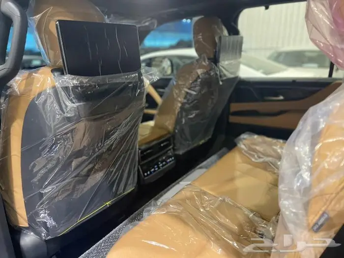 لكزس LX600 BB بنزين 2025 18