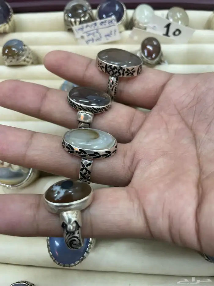 خواتم عقيق غلام وحسين عروض 85 ريال للحبة 1